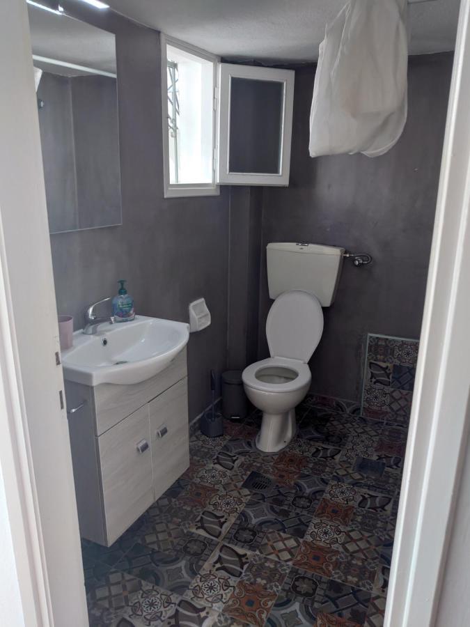 Merida Apartments Mola Kalyva Bagian luar foto