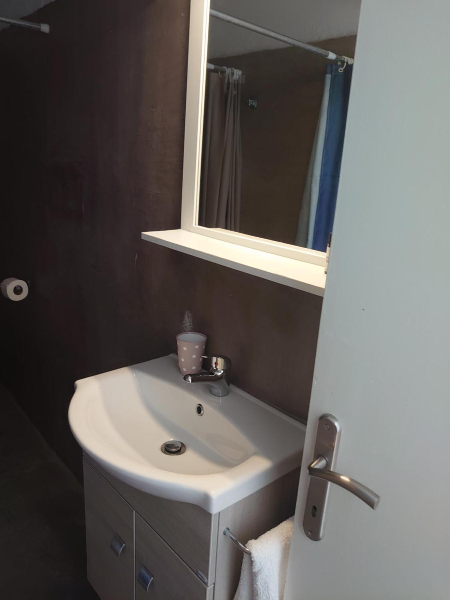 Merida Apartments Mola Kalyva Bagian luar foto